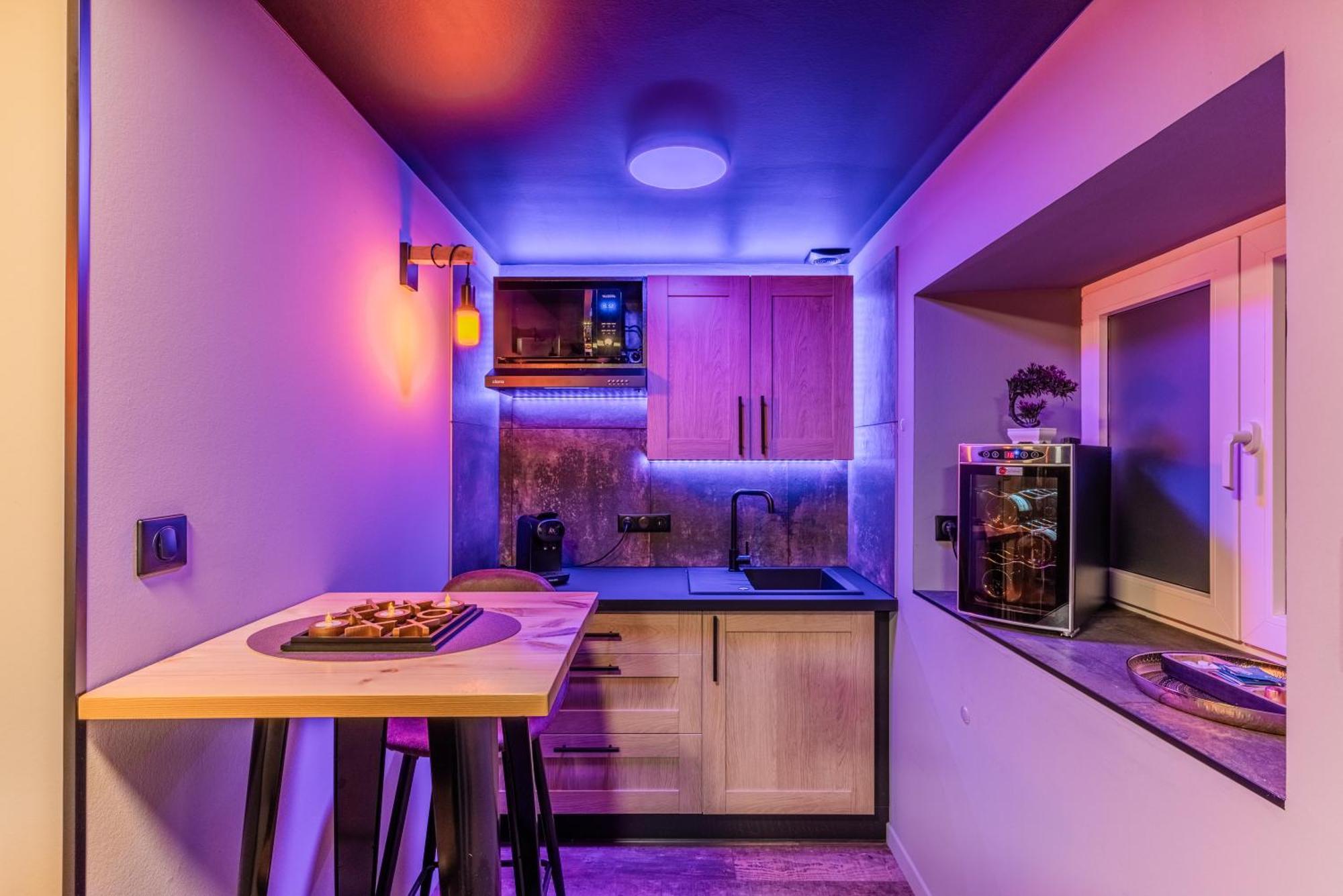 Love Room And Luxe Sous Les Colombages D'Alsace Drusenheim Екстериор снимка