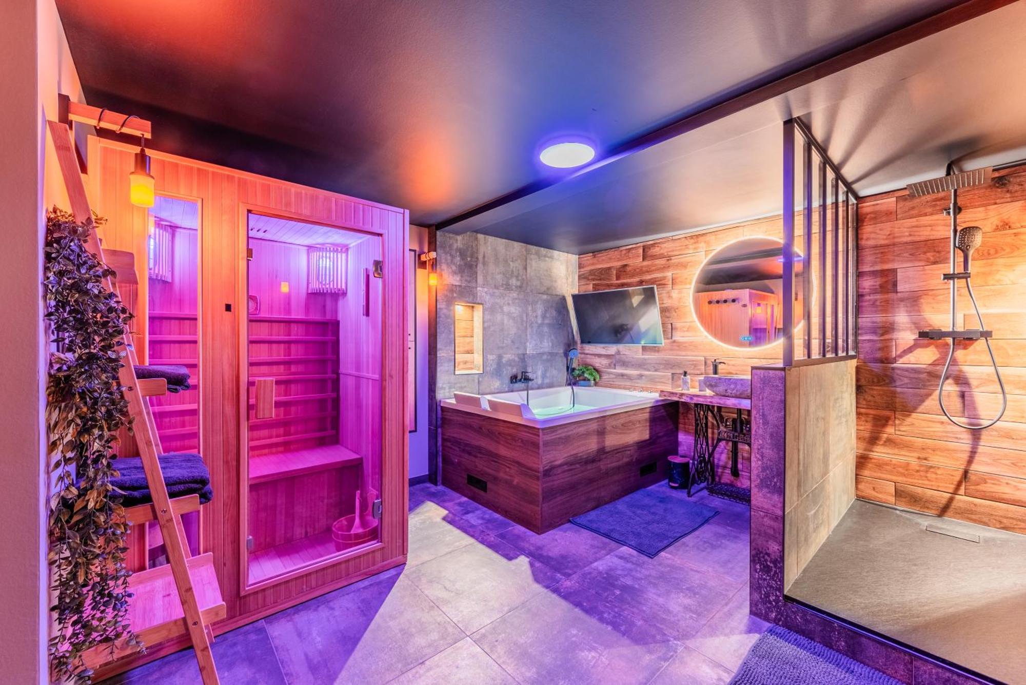 Love Room And Luxe Sous Les Colombages D'Alsace Drusenheim Екстериор снимка